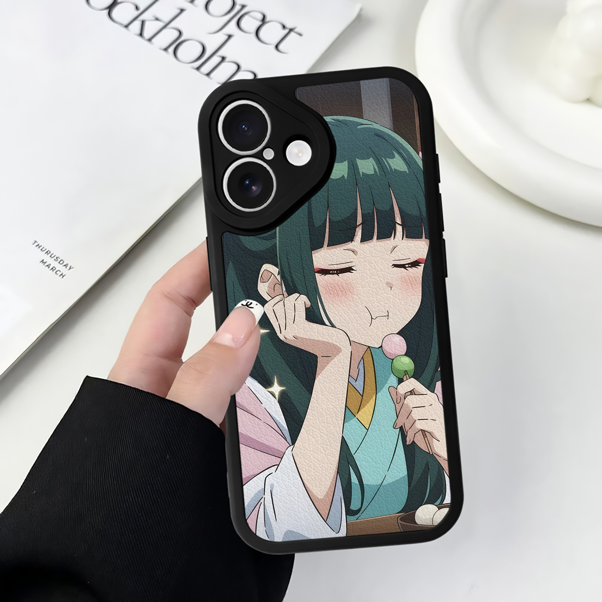 （画像用） 薬屋のひとりごと The Apothecary Diaries 【iPhone 16シリーズ対応】シリコンスマホケース（レザー調） 材質：シリコン